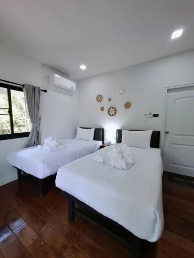 Superior Twin Room with Garden View — Emerald Gulf Resort Koh Tao
